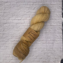 Load image into Gallery viewer, Botanical Fibres Hearty DK