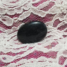 Load image into Gallery viewer, Worrystones