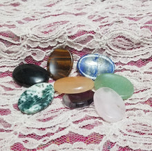 Load image into Gallery viewer, Worrystones