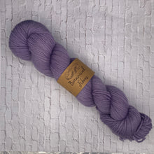 Load image into Gallery viewer, Botanical Fibres Hearty DK