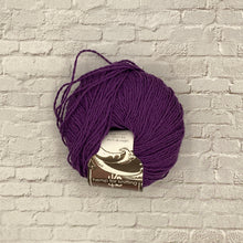 Load image into Gallery viewer, Hemp for Knitting Hempton DK