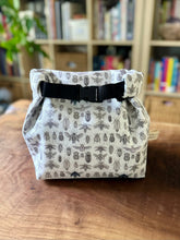 Load image into Gallery viewer, Clover Bag