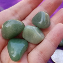 Load image into Gallery viewer, Green Aventurine Tumbles