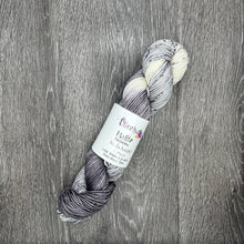 Load image into Gallery viewer, Fibrelya Malito Worsted