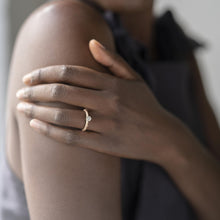 Load image into Gallery viewer, Molten Solitaire in Yellow Gold - Malleable Jewellers