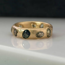 Load image into Gallery viewer, Moss Kimberlite Ring in Yellow Gold - Malleable Jewellers