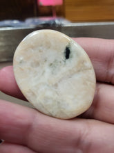 Load image into Gallery viewer, Worrystones