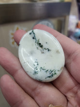 Load image into Gallery viewer, Worrystones