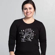 Load image into Gallery viewer, Runs in winter long sleeve