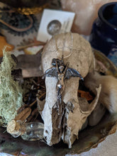 Load image into Gallery viewer, Lilith silver pendant necklace