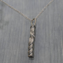 Load image into Gallery viewer, Stainless Steel Fluidity Pendant