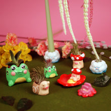 Load image into Gallery viewer, Flower Trinket Dish