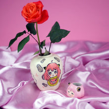 Load image into Gallery viewer, Anya Peanut Vase