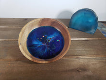 Load image into Gallery viewer, Purple Nebula Wood And Resin Trinket/Ring Bowl