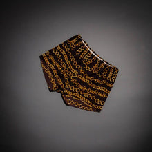 Load image into Gallery viewer, Dare to Be Me Shorts Chain Me Up