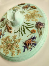 Load image into Gallery viewer, Pussy Petals