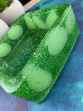 Load image into Gallery viewer, Resin Ashtray