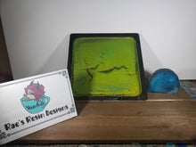 Load image into Gallery viewer, Black and Green Cracked Earth Glow In The Dark Tray