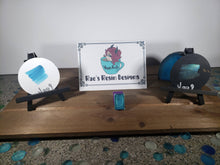 Load image into Gallery viewer, Tropical Teal Hand made color shift shimmering water color paints 3ml full pan