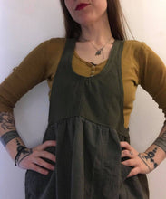 Load image into Gallery viewer, linen pinafore dress, size 8-12