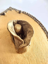 Load image into Gallery viewer, Victorian Vulvas: Vintage Gold