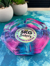 Load image into Gallery viewer, Resin Ashtray