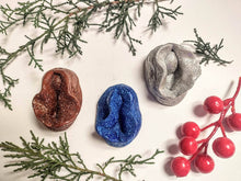 Load image into Gallery viewer, Vulva Ornament - Blue