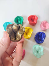 Load image into Gallery viewer, Pussy Magnets