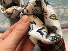 Load image into Gallery viewer, Red plaid wool newborn slippers