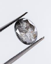 Load image into Gallery viewer, 0.90ct Oval Shaped Loose Salt &amp; Pepper Diamond - Malleable Jewellers
