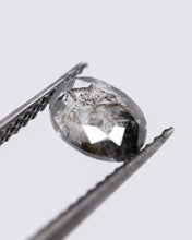 Load image into Gallery viewer, 0.90ct Oval Shaped Loose Salt &amp; Pepper Diamond - Malleable Jewellers
