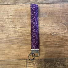Load image into Gallery viewer, Key Fob Straps
