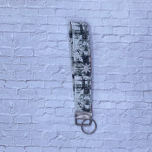 Load image into Gallery viewer, Key Fob Straps
