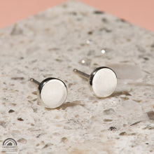 Load image into Gallery viewer, Circle Studs in Sterling Silver - Malleable Jewellers
