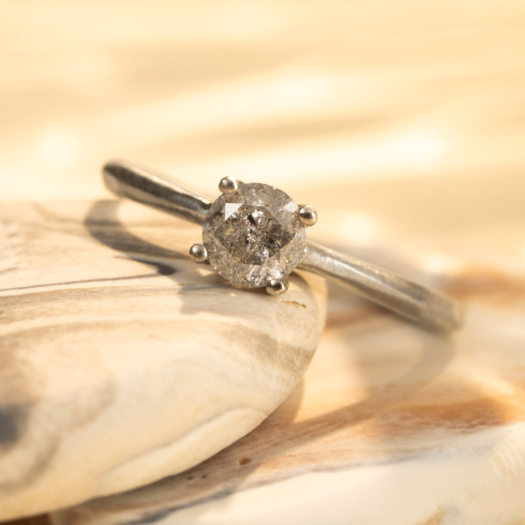 Galaxy Solitaire in White Gold