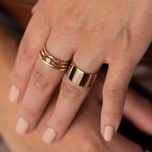 Load image into Gallery viewer, Opal Dawn Ring in Rose Gold - Malleable Jewellers

