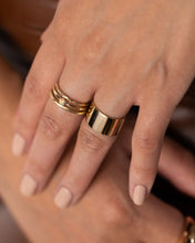 Load image into Gallery viewer, Opal Dawn Ring in Yellow Gold - Malleable Jewellers
