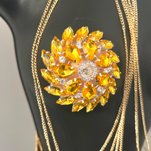 Load image into Gallery viewer, VENUS LA DOLL - Yellow Gem &amp; Rhinestone Floral Shape Nipple Pasties (2 pcs), Covers for Festivals, Carnival Raves Burlesque Lingerie
