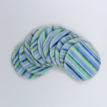 Load image into Gallery viewer, reusable facial rounds set - stripe

