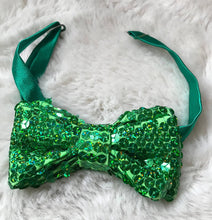 Load image into Gallery viewer, Green Sequin Bow Tie with Adventure Time Pocket Square
