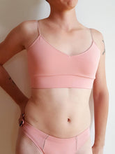 Load image into Gallery viewer, Bralette in Rose

