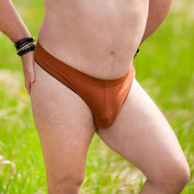 Load image into Gallery viewer, Pouch Front Thong
