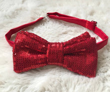 Load image into Gallery viewer, Red Sequin Bow Tie with Floral Pocket Square
