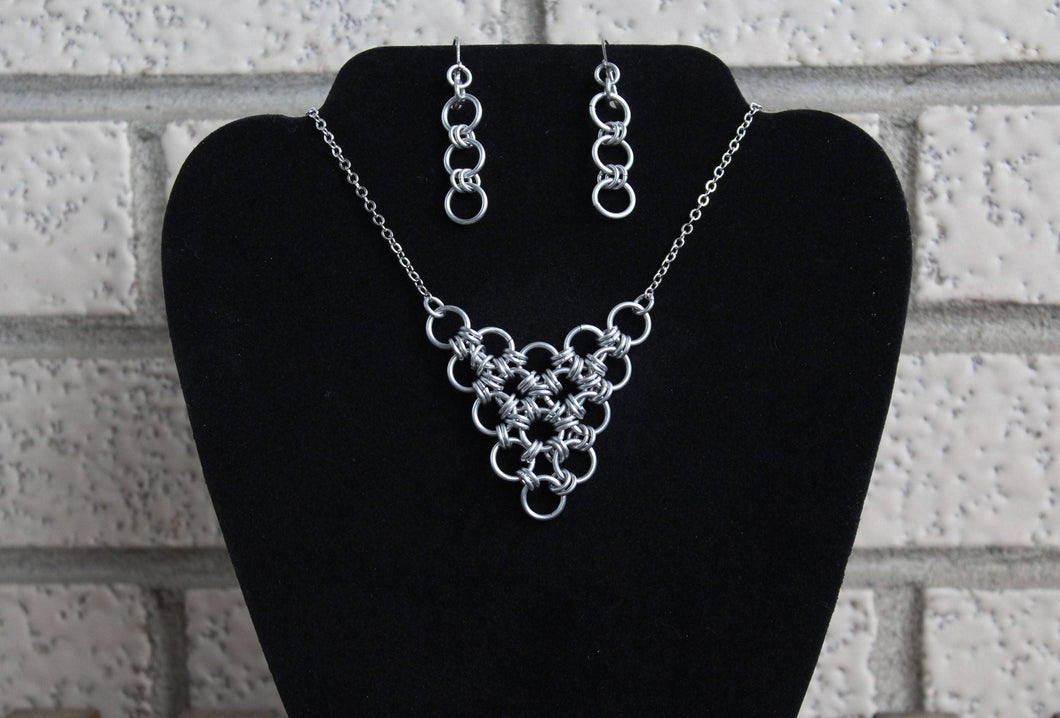 Elegant Japanese 12 in 1 Weave Chainmaille Necklace Set