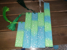 Load image into Gallery viewer, Glow in the Dark Blue and Green Glitter Resin Bookmarks
