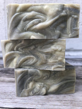Load image into Gallery viewer, Oakmoss &amp; Cedarwood - Handmade Soap
