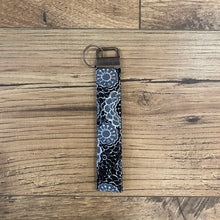 Load image into Gallery viewer, Key Fob Straps
