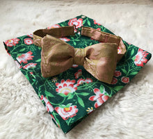 Load image into Gallery viewer, Pink Green Jacquard Bow Tie with Floral Pocket Square
