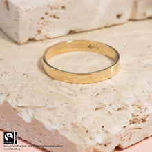 Load image into Gallery viewer, Flat Band in Fairtrade Certified Gold
