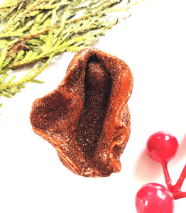 Vulva Ornament - Brown